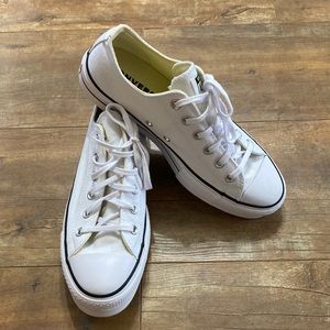 Women’s Chuck Taylor Platform Oxford Sneaker